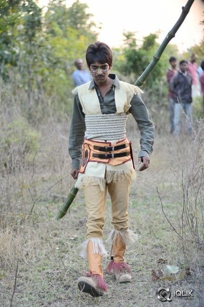 Dhanalakshmi Thalupu Thadithe